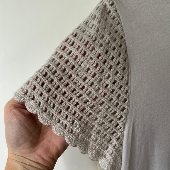 C&C CALIFORNIA | Light Gray Short Sleeve Top - Picture 4 of 10